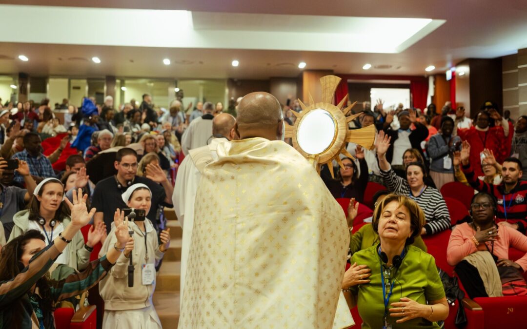CHARIS Worldwide Prophetic Intercession Training Course