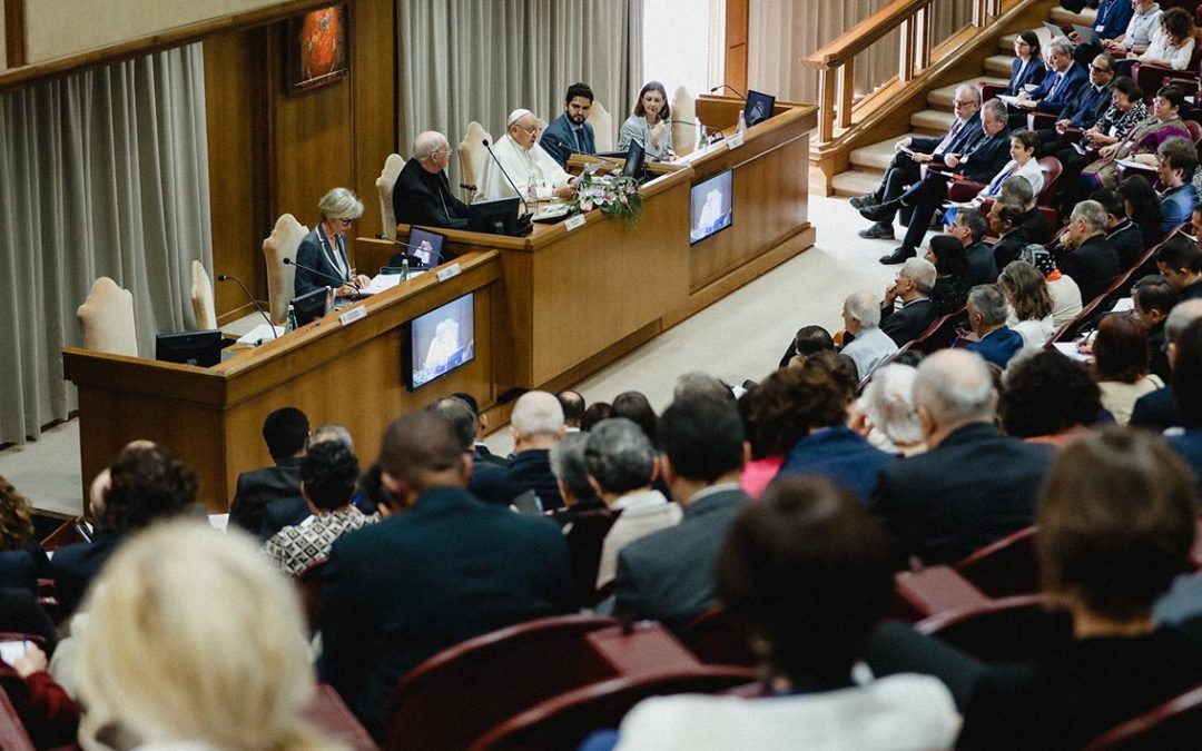 “Movements closed in on themselves, however, should be eliminated, they are not ecclesial”